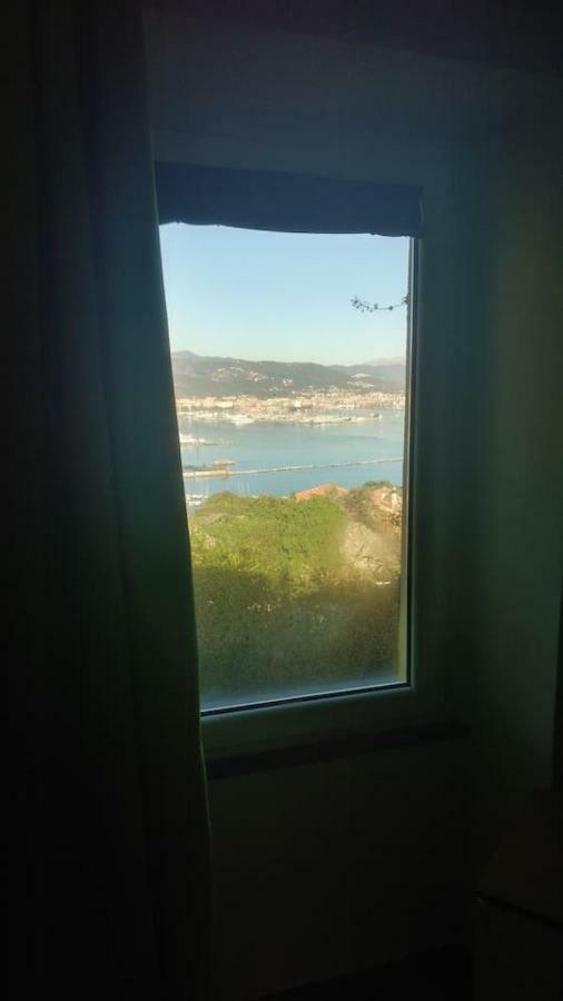 Casa "L'Alloria" เฟสซาโน ภายนอก รูปภาพ